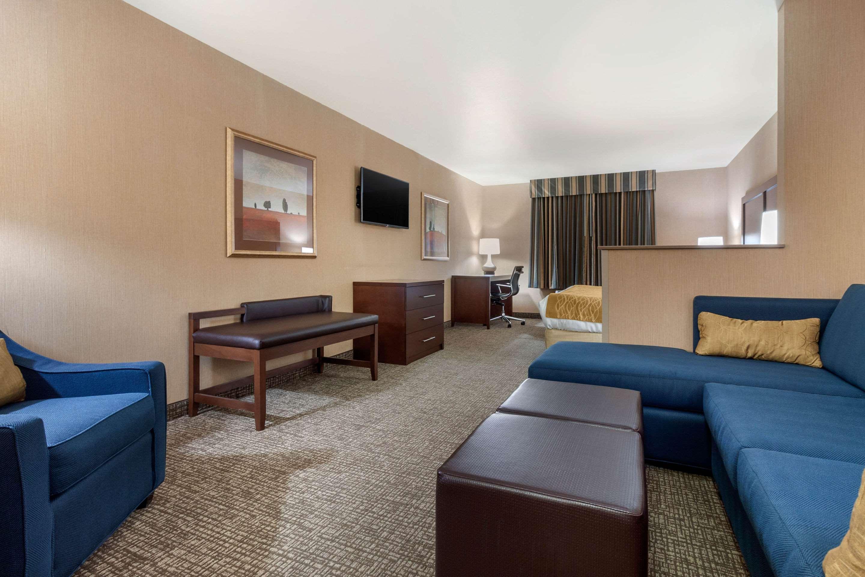Comfort Inn & Suites Mitchell I-90 Luaran gambar