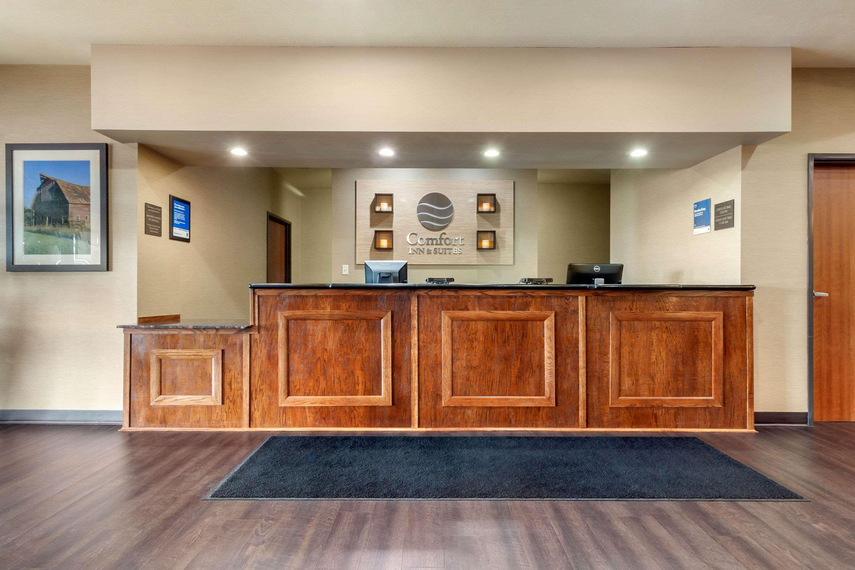 Comfort Inn & Suites Mitchell I-90 Luaran gambar