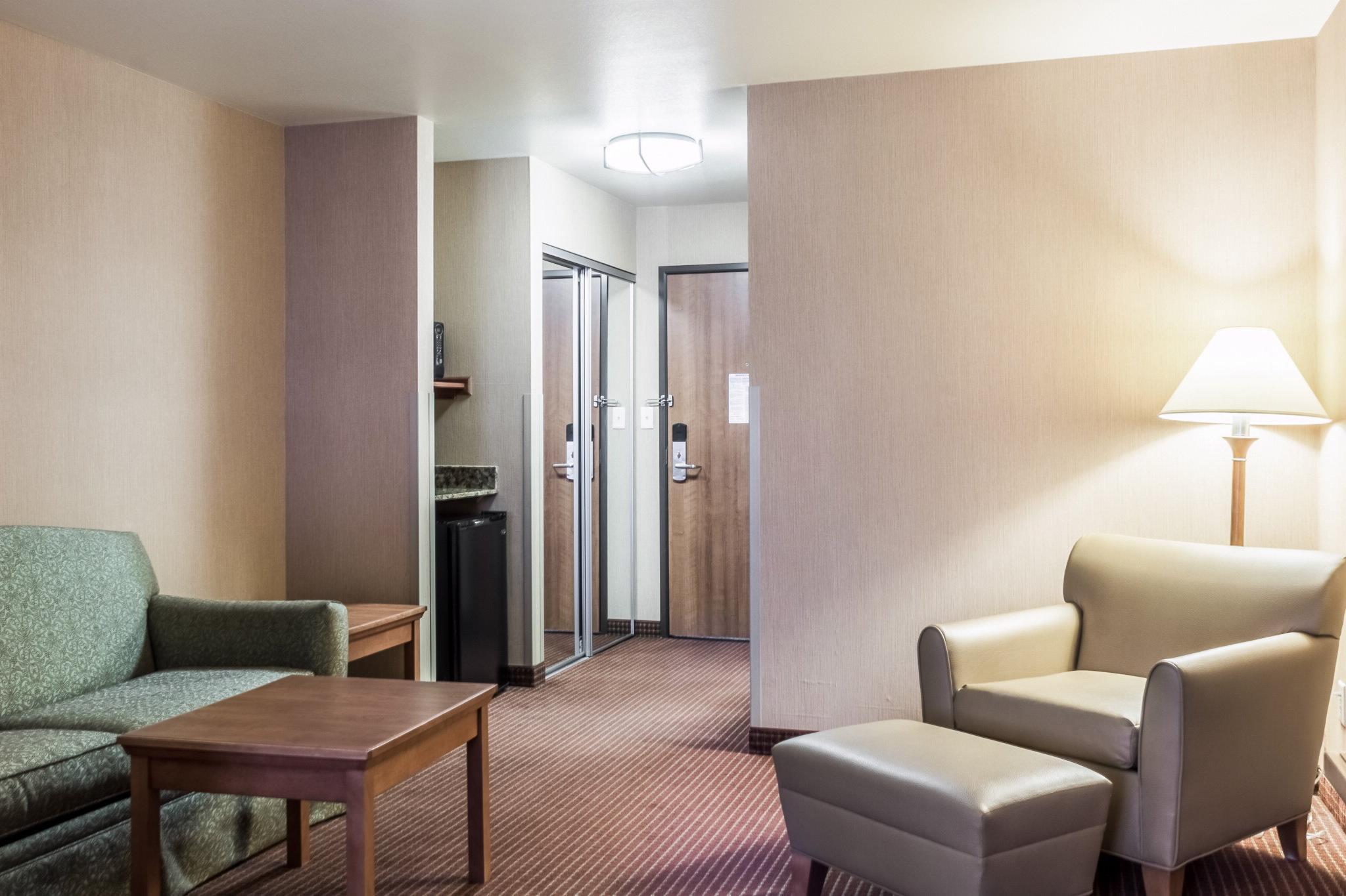 Comfort Inn & Suites Mitchell I-90 Luaran gambar