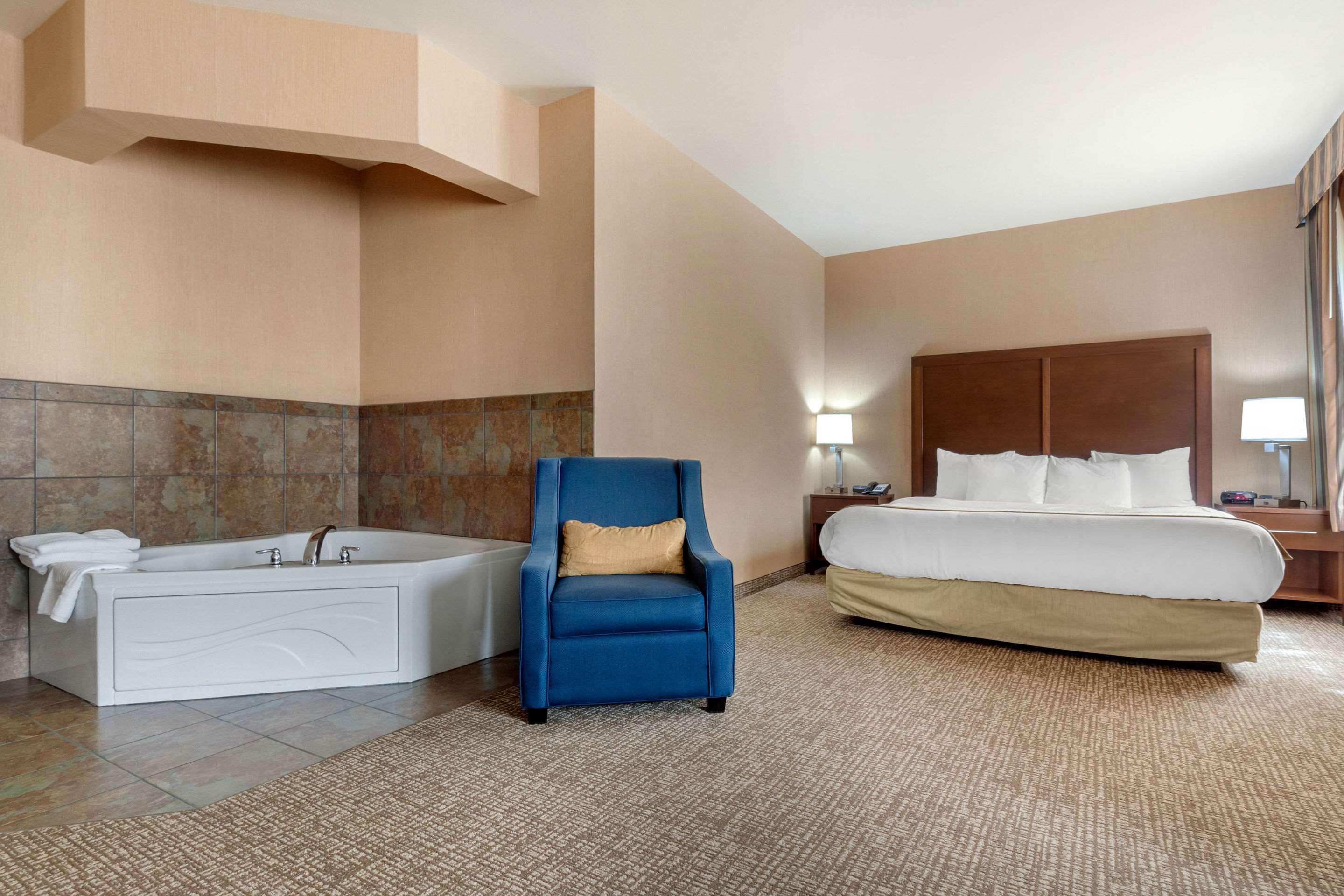 Comfort Inn & Suites Mitchell I-90 Luaran gambar