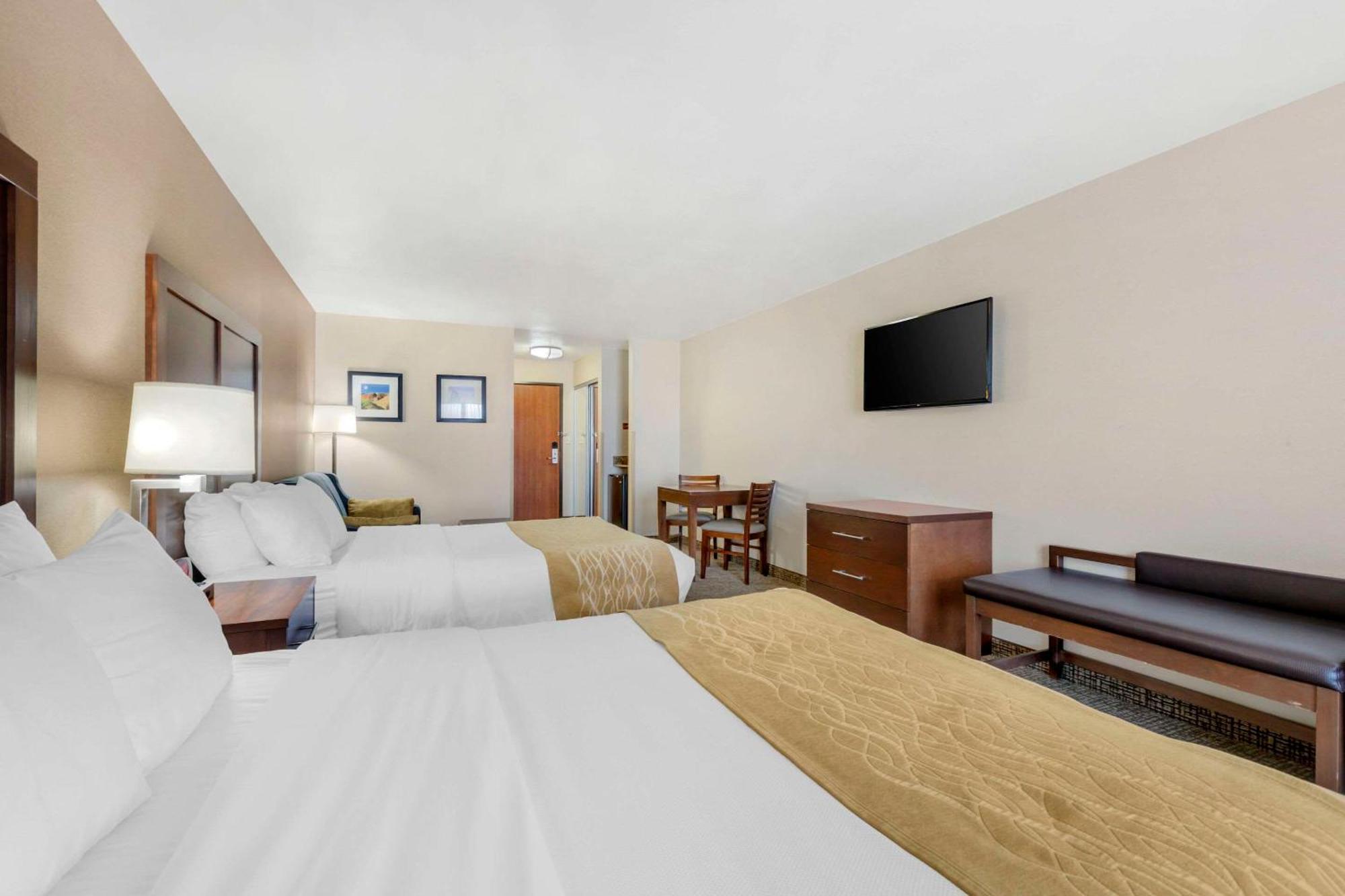 Comfort Inn & Suites Mitchell I-90 Luaran gambar